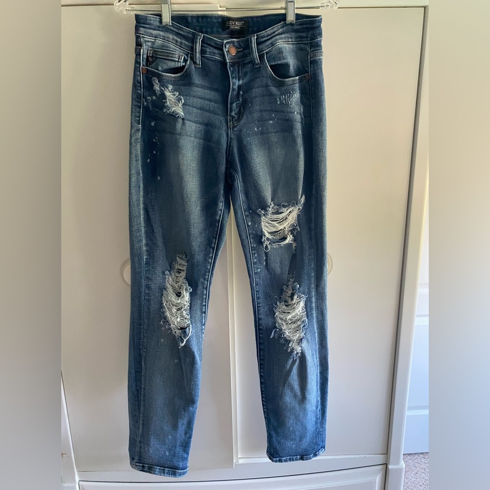Judy Blue Boyfriend Jeans Blue Distressed